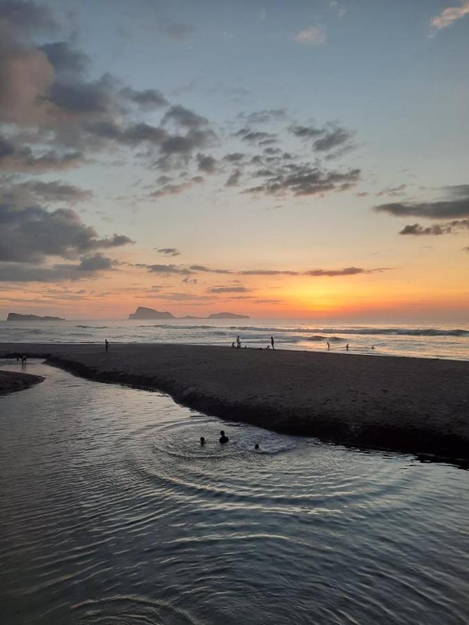 Youhan Beach Resort San Antonio  Exterior foto
