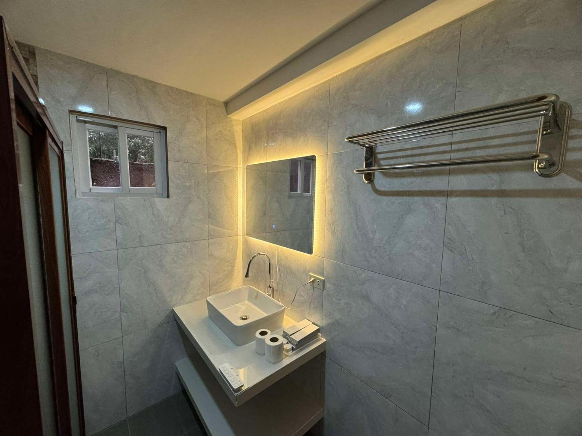 Youhan Beach Resort San Antonio  Exterior foto