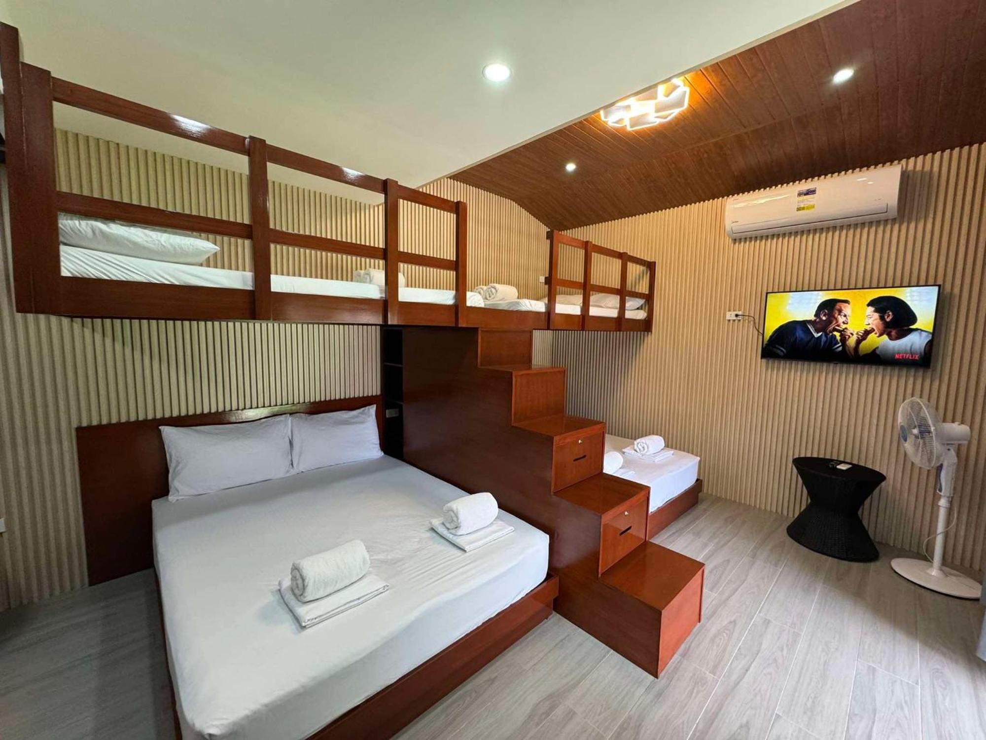 Youhan Beach Resort San Antonio  Exterior foto